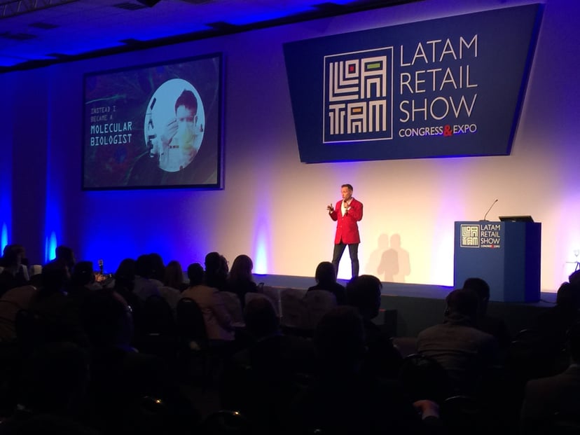 Thoryn Stephens delivering a keynote on the main stage at LATAM Retail Show